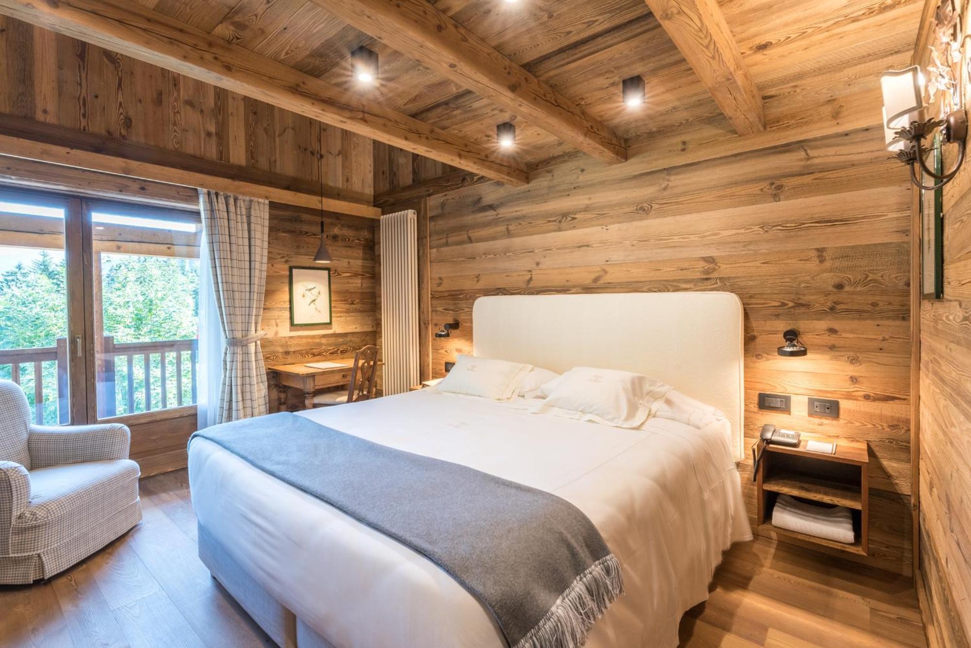 Auberge De La Maison Courmayeur Esterno foto