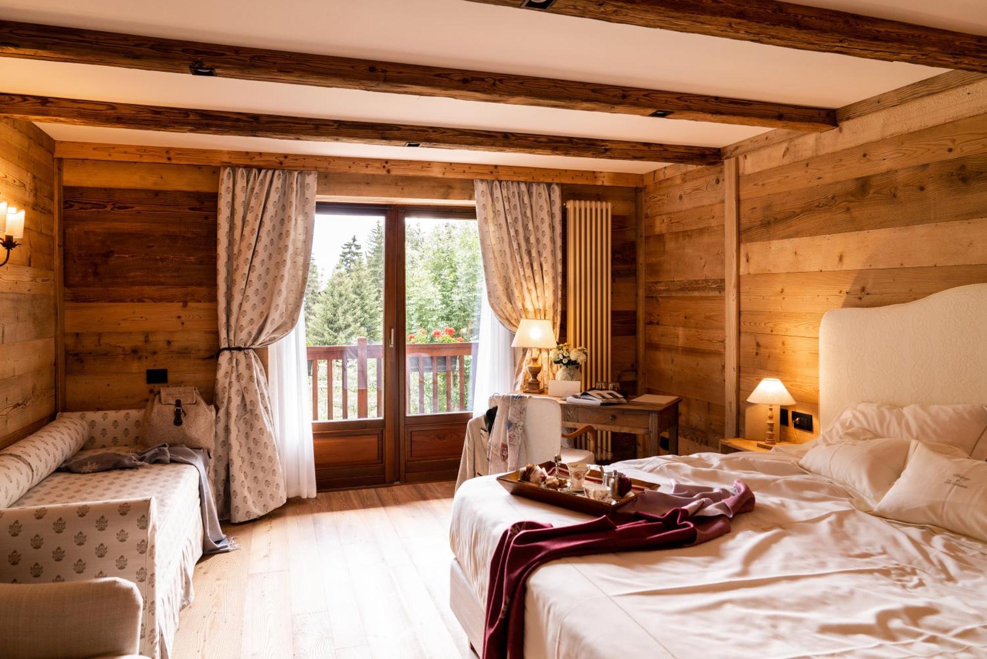 Auberge De La Maison Courmayeur Esterno foto