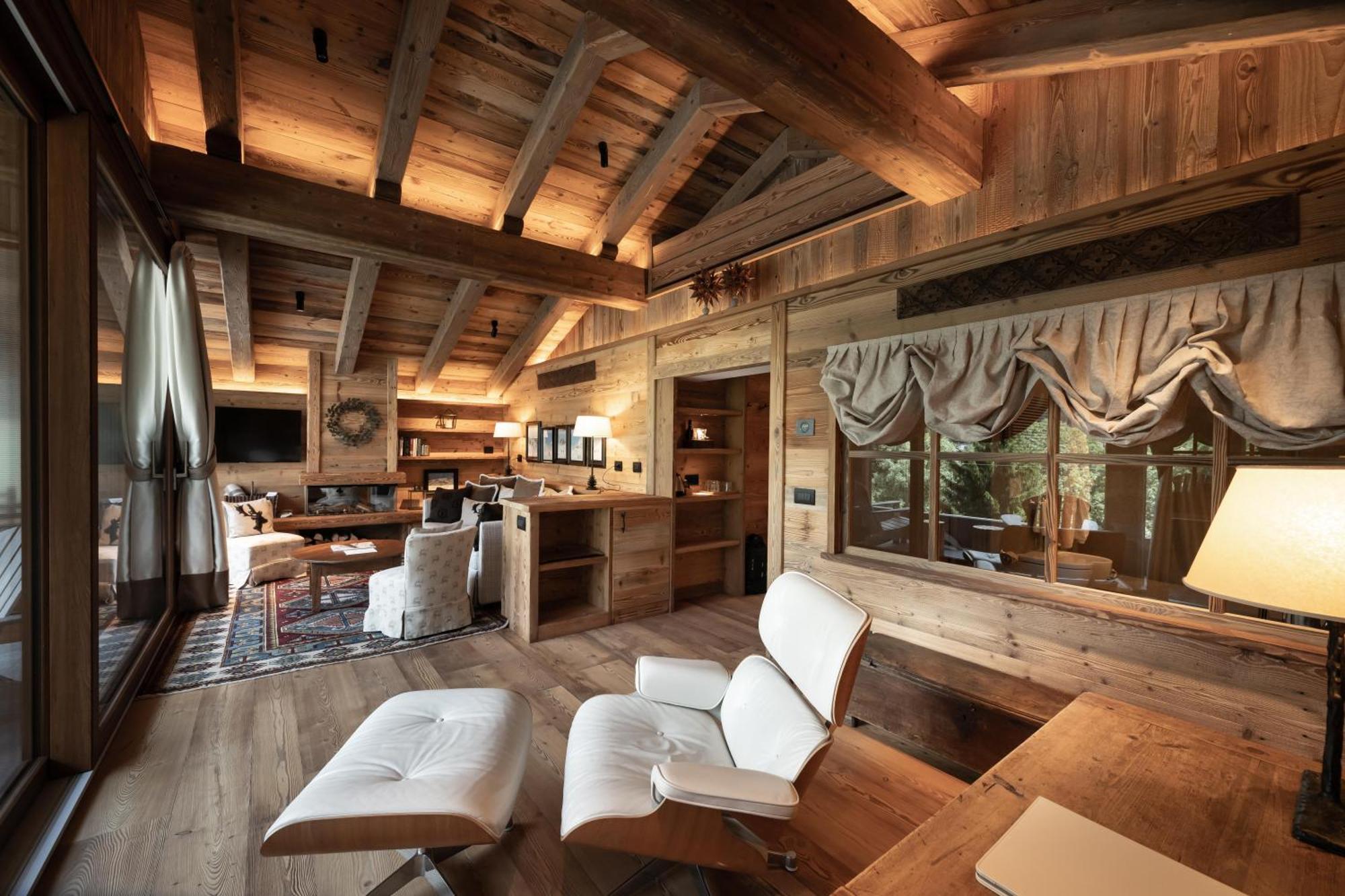 Auberge De La Maison Courmayeur Esterno foto