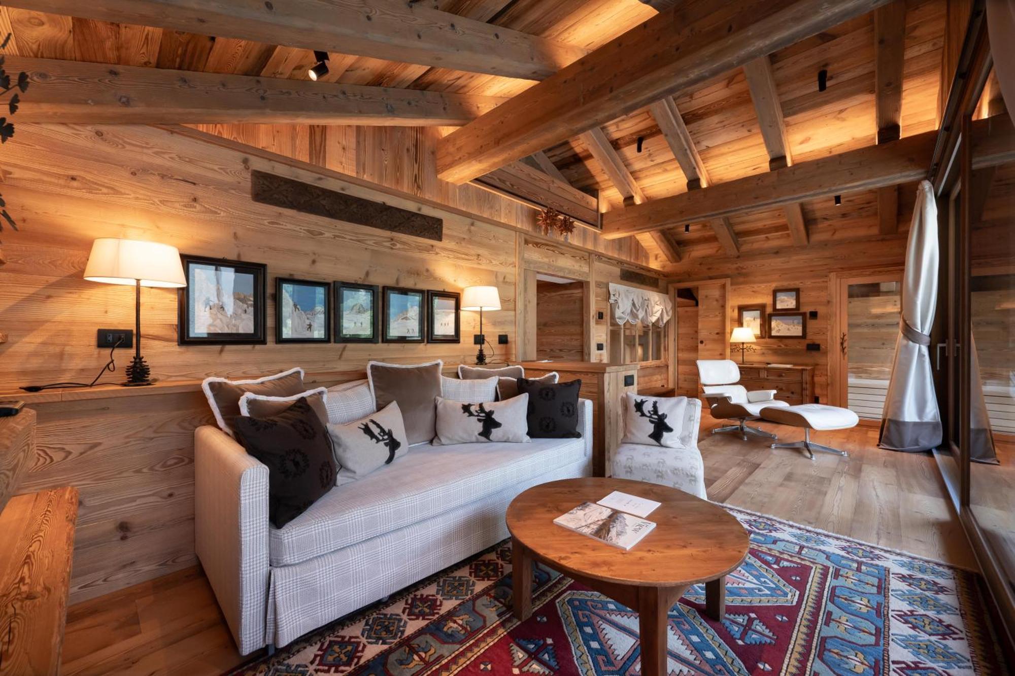 Auberge De La Maison Courmayeur Esterno foto